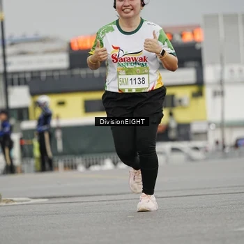 Runner Photo 7650044