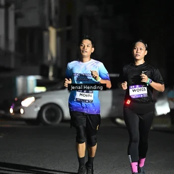 Runner Photo 7650046