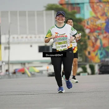 Runner Photo 7650056