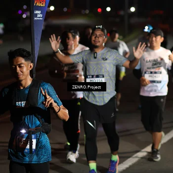 Runner Photo 7650080