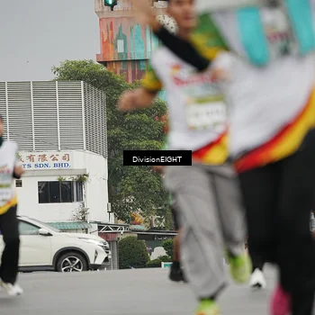 Runner Photo 7650090