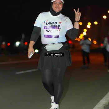 Runner Photo 7650091
