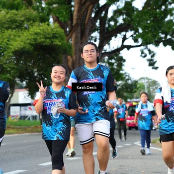 Runner Photo 7650098