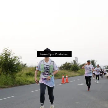 Runner Photo 7650101