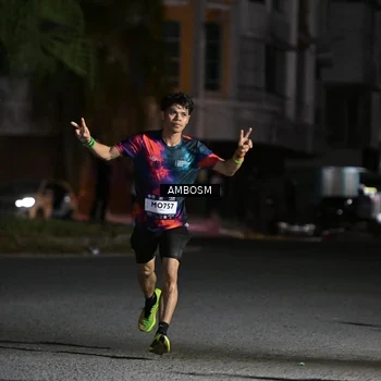 Runner Photo 7650115