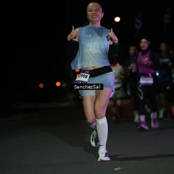 Runner Photo 7650125