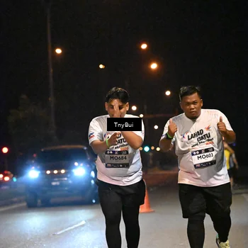 Runner Photo 7650160