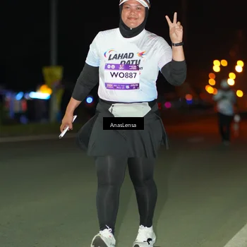 Runner Photo 7650172