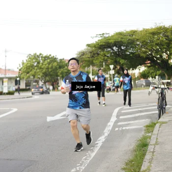 Runner Photo 7650175