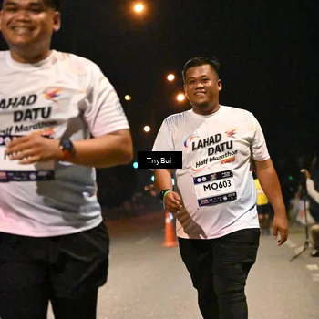 Runner Photo 7650184