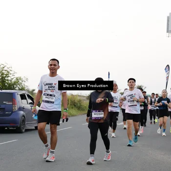 Runner Photo 7650187