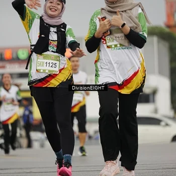 Runner Photo 7650191