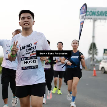 Runner Photo 7650196