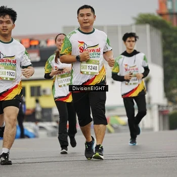 Runner Photo 7650203