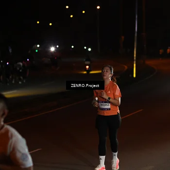 Runner Photo 7650217