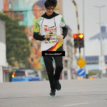 Runner Photo 7650218