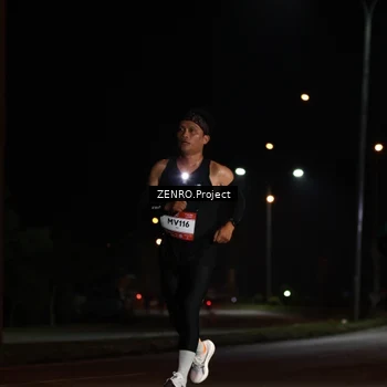 Runner Photo 7650233