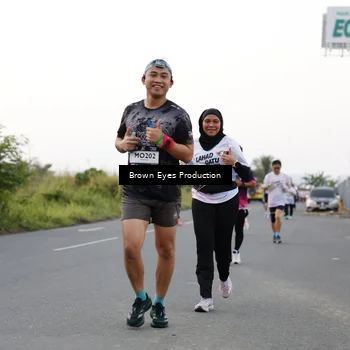 Runner Photo 7650242