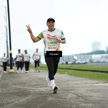 Runner Photo 7650246