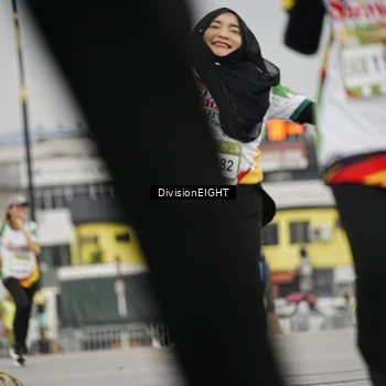Runner Photo 7650249