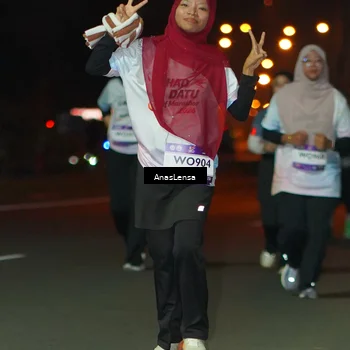 Runner Photo 7650253