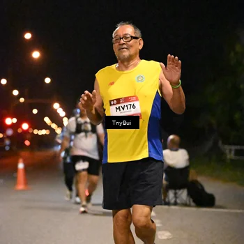 Runner Photo 7650256