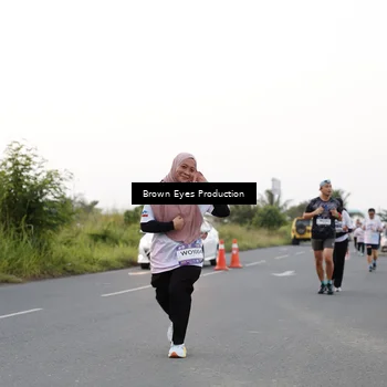Runner Photo 7650262