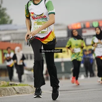 Runner Photo 7650277