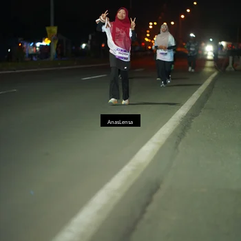 Runner Photo 7650281