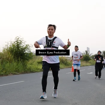 Runner Photo 7650282