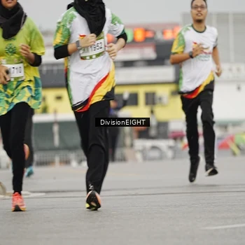 Runner Photo 7650290