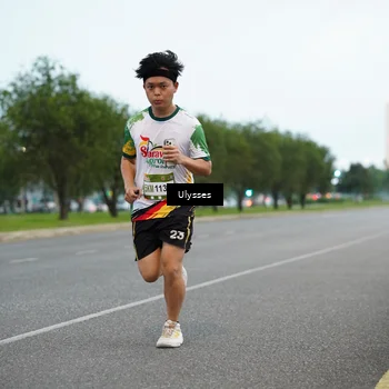 Runner Photo 7650304