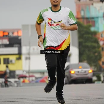 Runner Photo 7650311