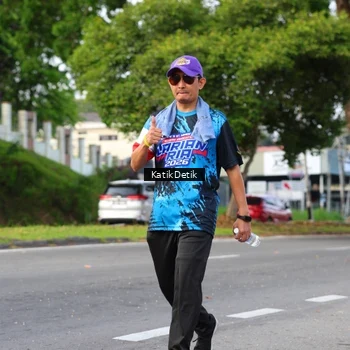 Runner Photo 7650313