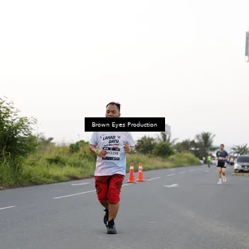 Runner Photo 7650316