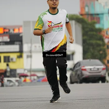 Runner Photo 7650336