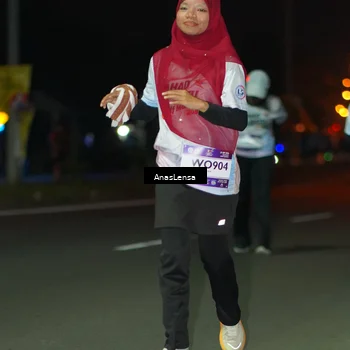 Runner Photo 7650337