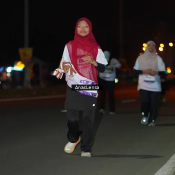 Runner Photo 7650348