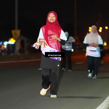 Runner Photo 7650349