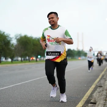 Runner Photo 7650355