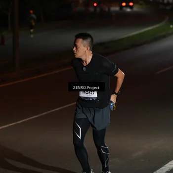 Runner Photo 7650359
