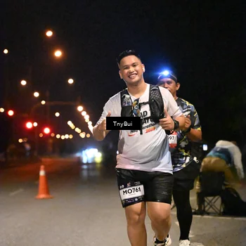 Runner Photo 7650371