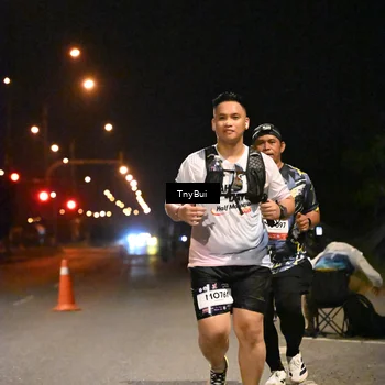 Runner Photo 7650373
