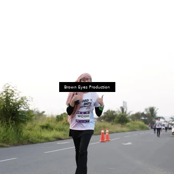 Runner Photo 7650392