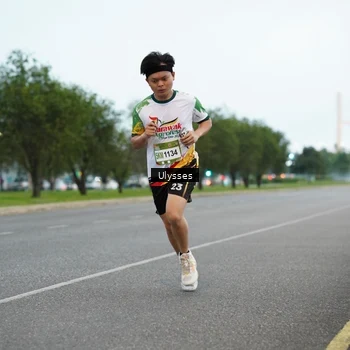 Runner Photo 7650393