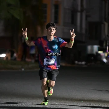 Runner Photo 7650399