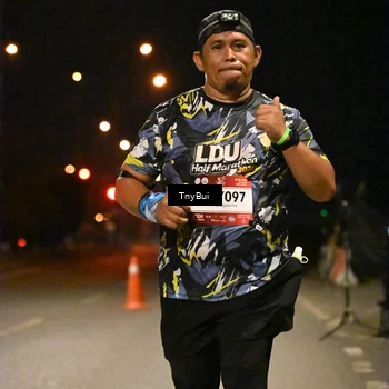 Runner Photo 7650403