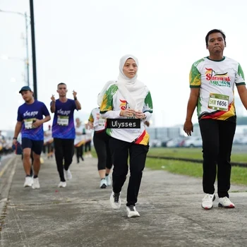 Runner Photo 7650409