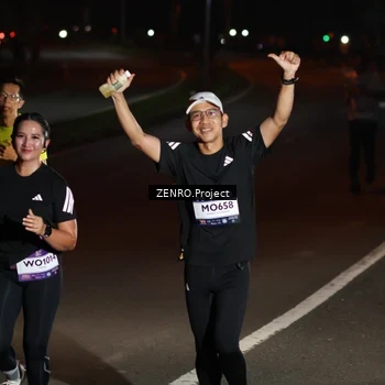 Runner Photo 7650437