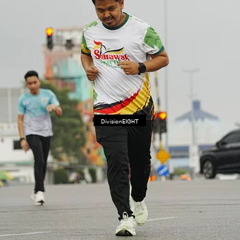 Runner Photo 7650439